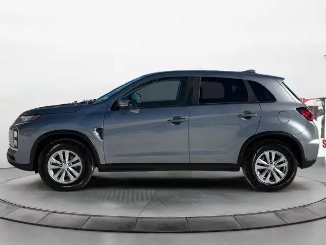 2021 Mitsubishi RVR - Photo 5