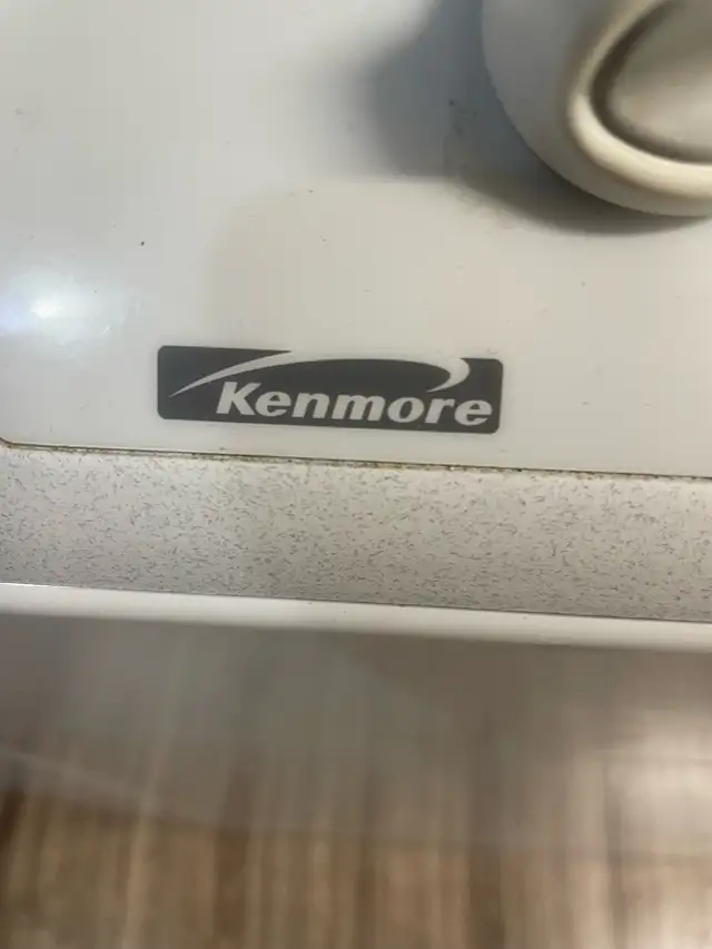 mini-laveuse de marque Kenmore