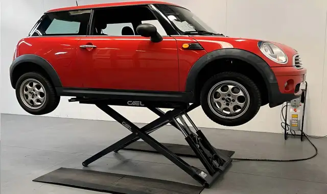 New CAEL Full Rise and Mid rise Scissor lift - Photo 6