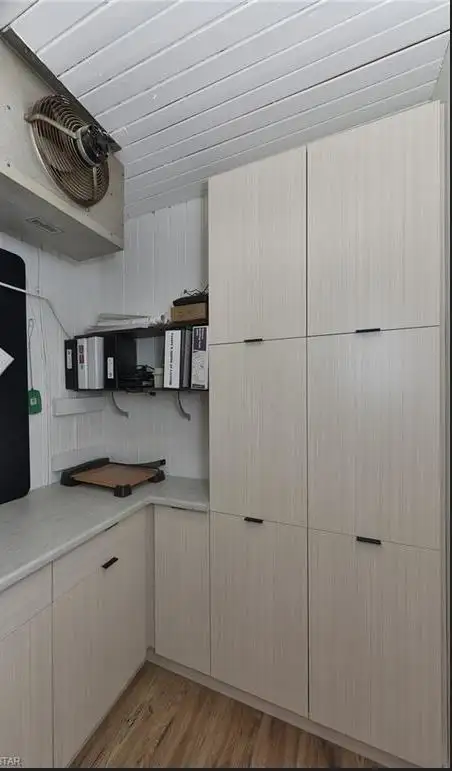 918 Oxford St E London (at Sterling St.) - For Lease $2495 - Photo 9