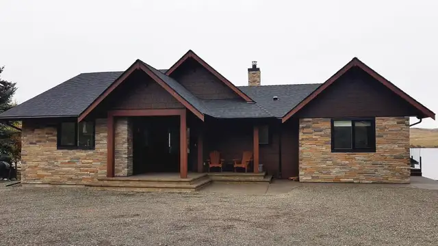 Roofers Wanted - Photo 2