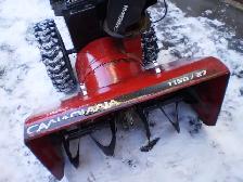 Canadiana  27''snow blower in great condition. - Photo 3
