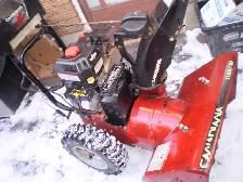 Canadiana  27''snow blower in great condition. - Photo 4
