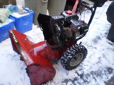 Canadiana  27''snow blower in great condition. - Photo 5