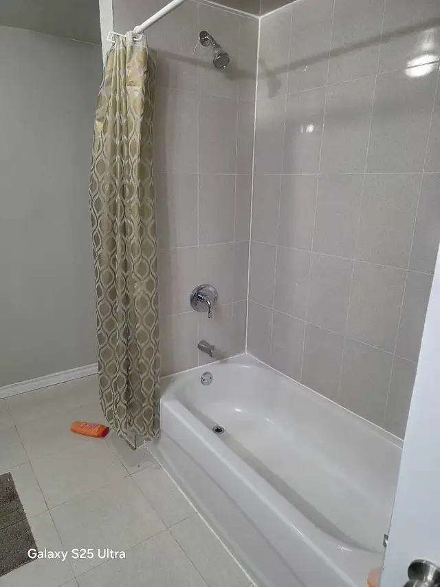 2 Bedroom 1 bath- Separate Apartment - Photo 4