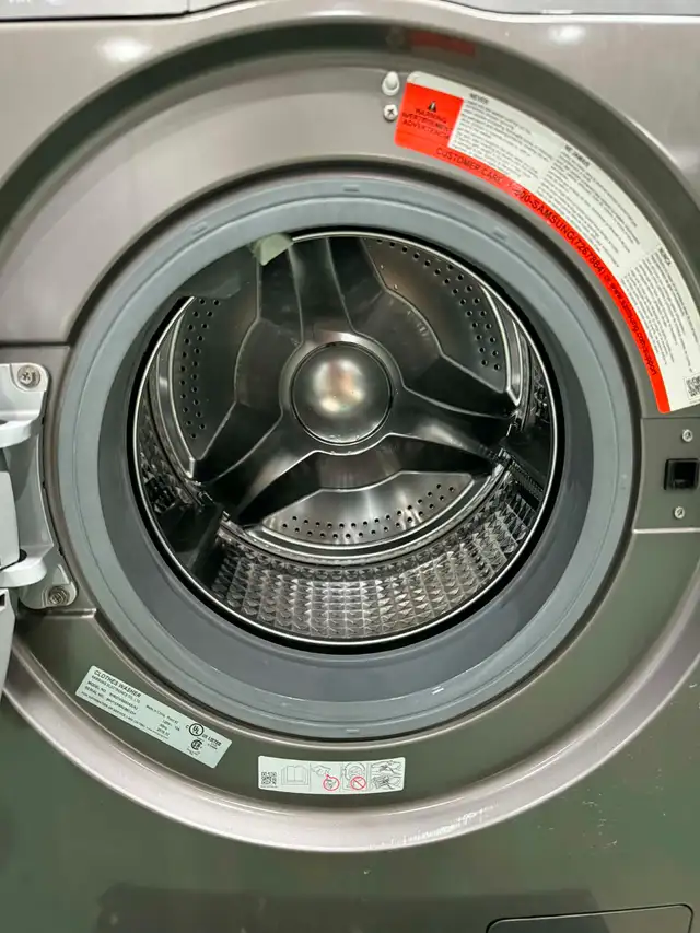 Samsung Apartment Size Washer (W7238) & Dryer (D7042) - Photo 2