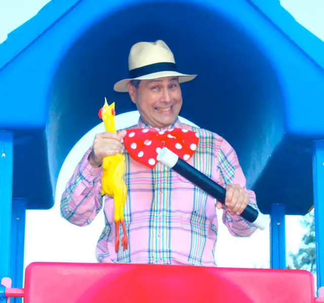 CLOWN FOR KIDS BIRTHDAY PARTY! MR. FUN!  FUN CLOWN MAGIC SHOW!