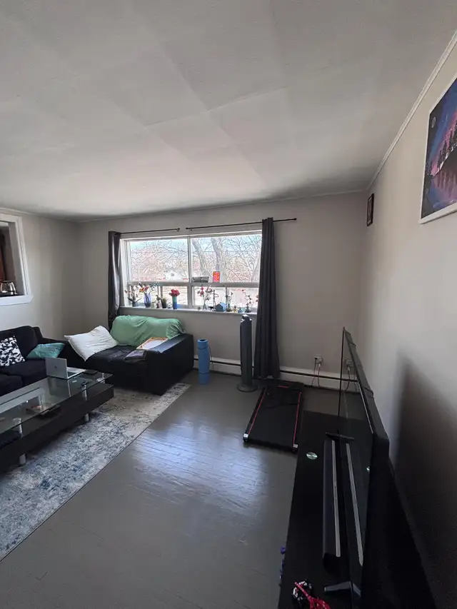 2 Bedroom Apartment for Rent - Photo 2