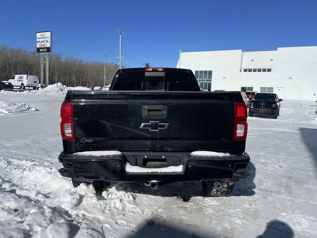 2018 Chevrolet Silverado 1500 LTZ - Photo 8