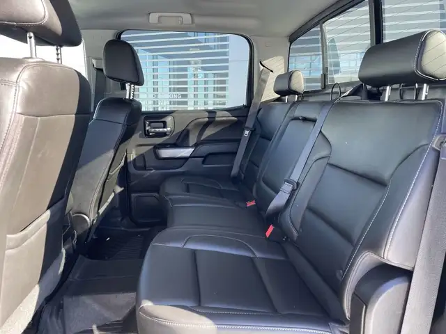 2018 Chevrolet Silverado 1500 LTZ - Photo 20