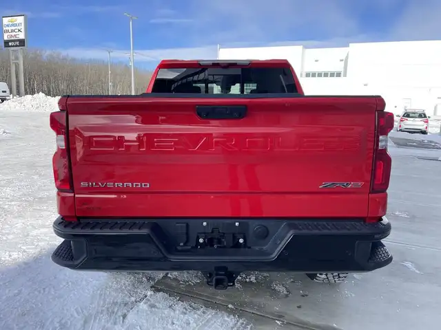 2024 Chevrolet Silverado 1500 ZR2 - Photo 8