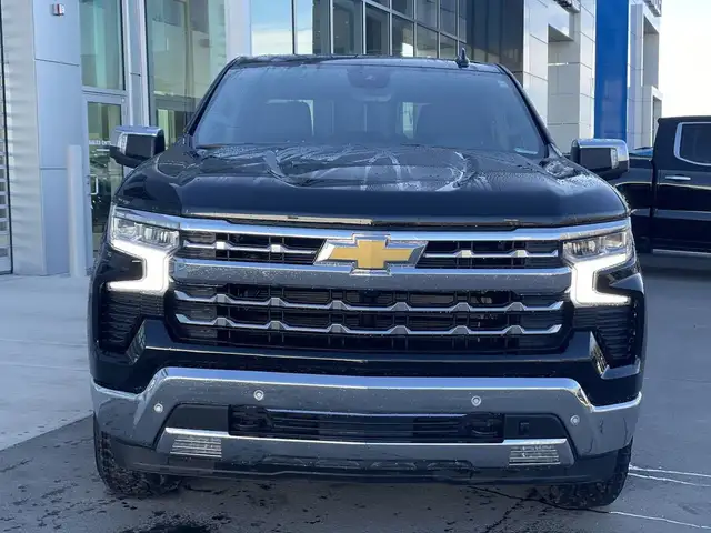 2025 Chevrolet Silverado 1500 LTZ - Photo 2