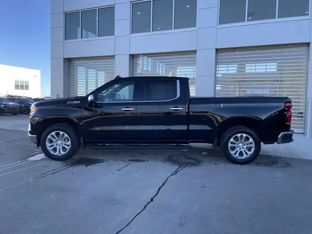 2025 Chevrolet Silverado 1500 LTZ - Photo 5