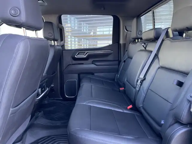 2025 Chevrolet Silverado 1500 LTZ - Photo 23