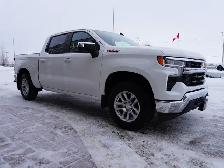 2023 Chevrolet Silverado 1500 LT2 Z71 OFF RD 4X4, 5.3L V8 LOADED - Photo 10