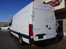 2025 Mercedes-Benz Sprinter Cargo Van 2500 High Roof Diesel LOW - Photo 7