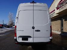 2025 Mercedes-Benz Sprinter Cargo Van 2500 High Roof Diesel LOW - Photo 8