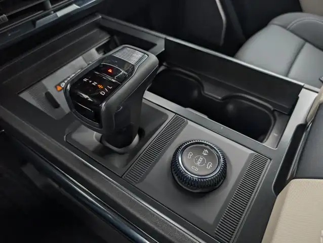 2026 GMC HUMMER EV SUV 2X- Infinity Roof - Bose Speaker System - Photo 24