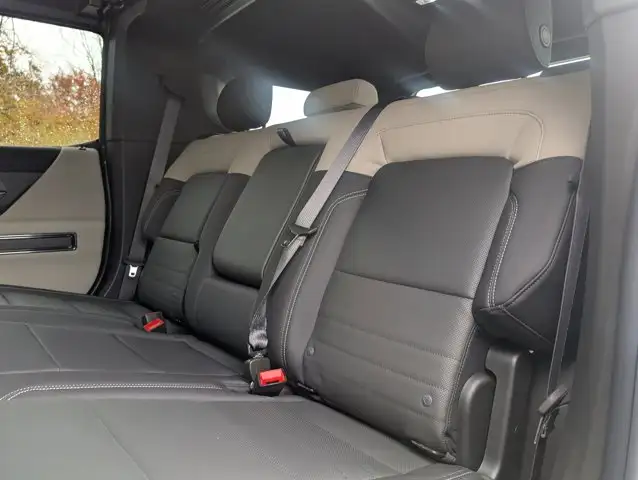 2026 GMC HUMMER EV SUV 2X- Infinity Roof - Bose Speaker System - Photo 29