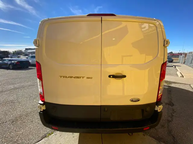 2020 Ford Transit Cargo Van - BLUETOOTH, REAR A/C, PROTECTIVE DO - Photo 4