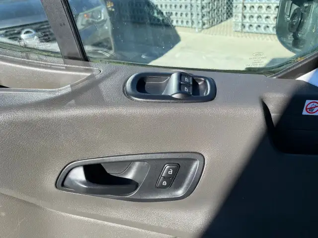 2020 Ford Transit Cargo Van - BLUETOOTH, REAR A/C, PROTECTIVE DO - Photo 12
