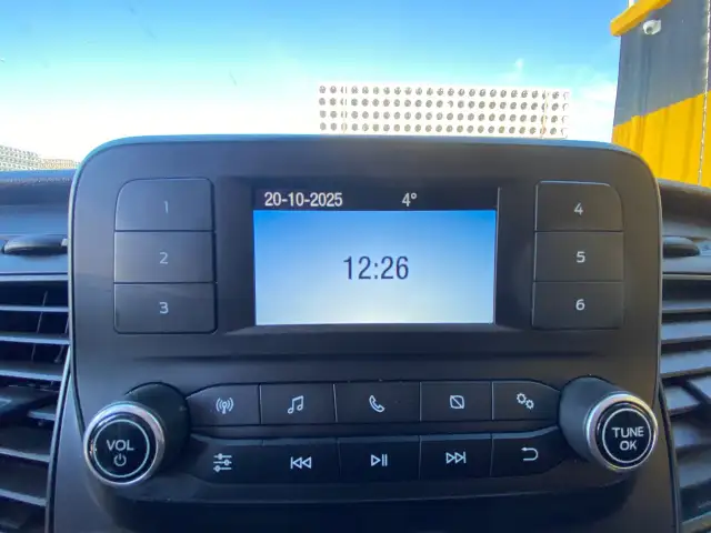 2020 Ford Transit Cargo Van - BLUETOOTH, REAR A/C, PROTECTIVE DO - Photo 14