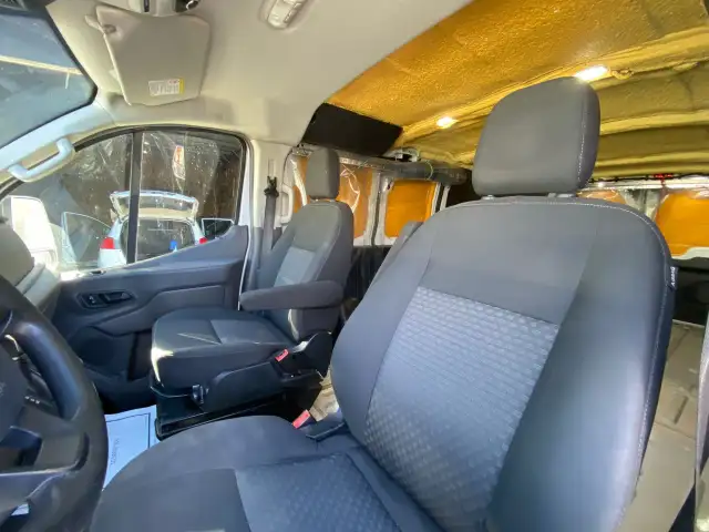 2020 Ford Transit Cargo Van - BLUETOOTH, REAR A/C, PROTECTIVE DO - Photo 19
