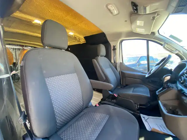 2020 Ford Transit Cargo Van - BLUETOOTH, REAR A/C, PROTECTIVE DO - Photo 22