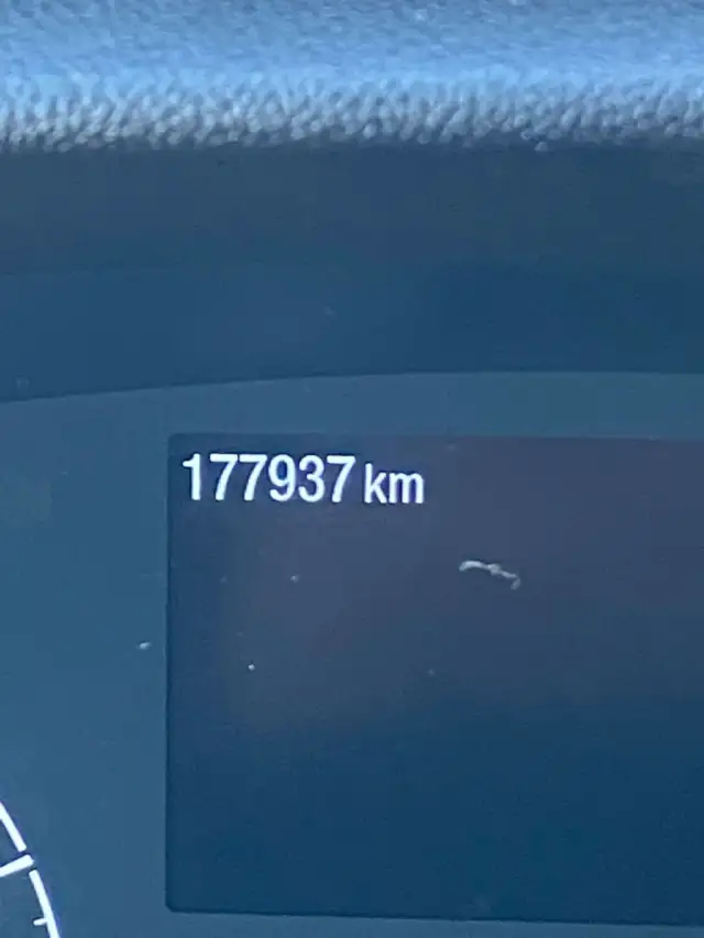 2020 Ford Transit Cargo Van - BLUETOOTH, REAR A/C, PROTECTIVE DO - Photo 23