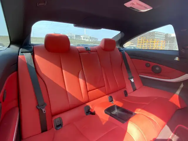 2016 BMW 4 Series 428i xDrive - TWIN-TURBO & AWD - Photo 13