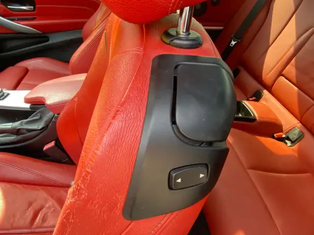 2016 BMW 4 Series 428i xDrive - TWIN-TURBO & AWD - Photo 24