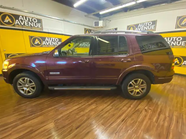 2006 Ford Explorer Limited - Photo 2