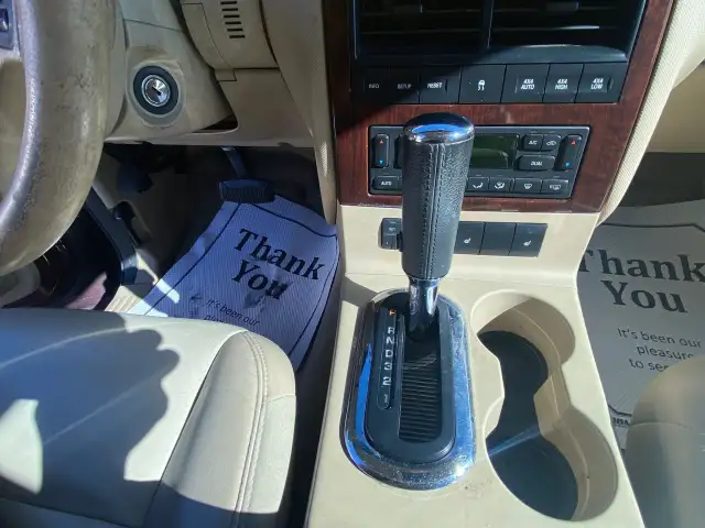 2006 Ford Explorer Limited - Photo 18