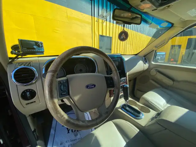 2006 Ford Explorer Limited - Photo 23