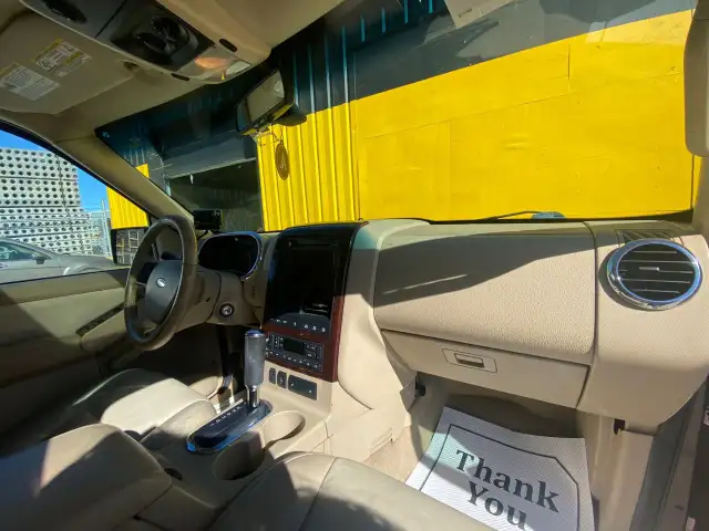 2006 Ford Explorer Limited - Photo 29