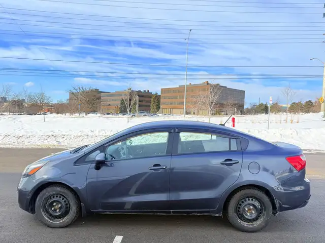 2012 Kia Rio LX 4dr Sedan - Photo 5