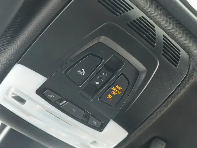 2016 BMW 328i xDrive AWD, Leather Seats, Sunroof, Cruise Control - Photo 25