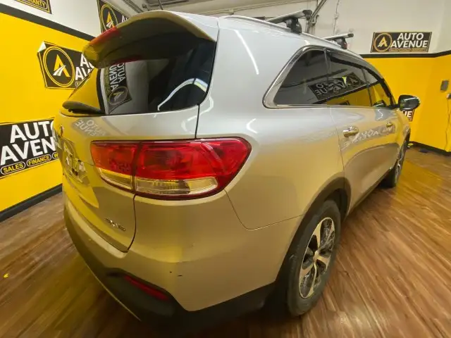 2016 Kia Sorento 3.3L EX  - PANORAMIC SUNROOF, HEATED STEERING W - Photo 5