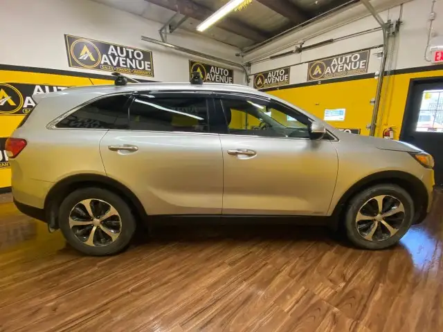 2016 Kia Sorento 3.3L EX  - PANORAMIC SUNROOF, HEATED STEERING W - Photo 6