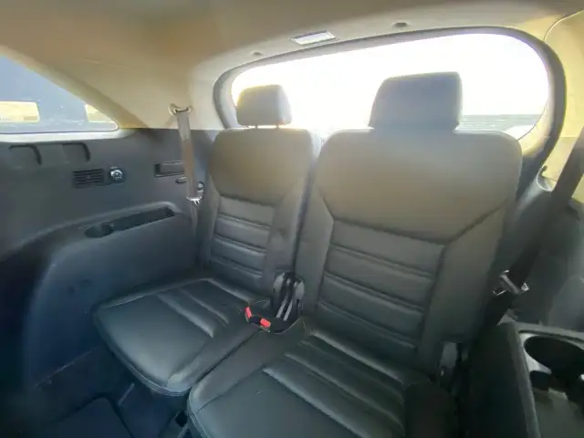 2016 Kia Sorento 3.3L EX  - PANORAMIC SUNROOF, HEATED STEERING W - Photo 25