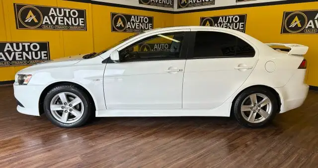 2014 Mitsubishi Lancer GT - AWD! SUNROOF! HEATED SEATS! LEATHER! - Photo 2