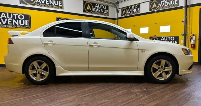2014 Mitsubishi Lancer GT - AWD! SUNROOF! HEATED SEATS! LEATHER! - Photo 6