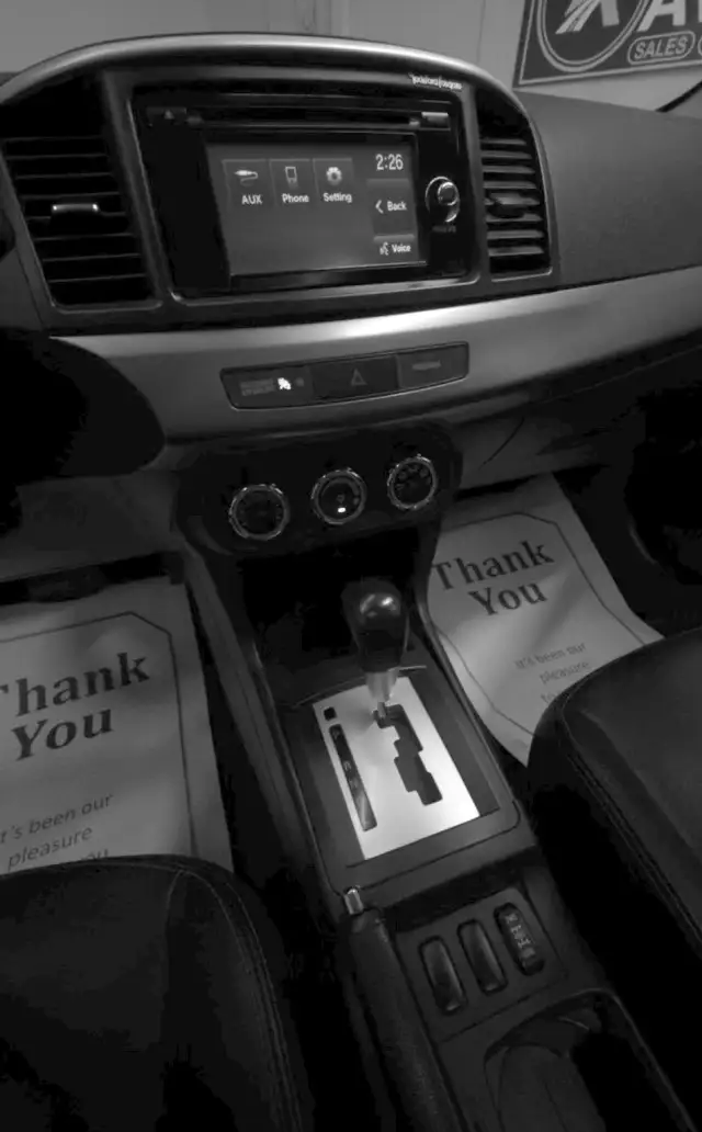 2014 Mitsubishi Lancer GT - AWD! SUNROOF! HEATED SEATS! LEATHER! - Photo 16