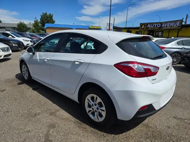 2019 Chevrolet Cruze LS - APPLE CARPLAY, ANDROID AUTO, 7 INCH TO - Photo 3
