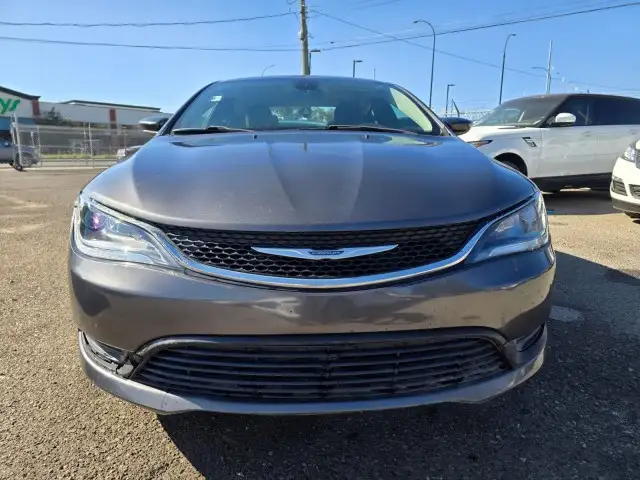 2016 Chrysler 200 LX - KEYLESS ENTRY, PUSH TO START! - Photo 6