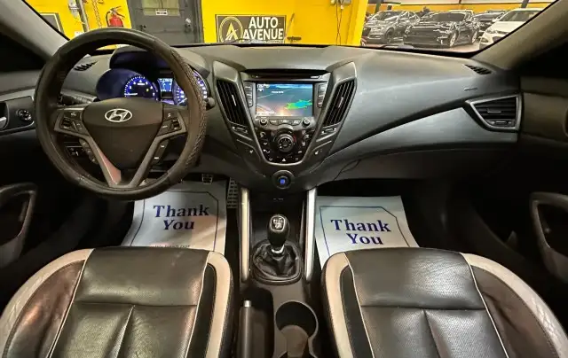 2013 Hyundai Veloster Turbo - NAVI! LEATHER! SUNROOF! - Photo 14