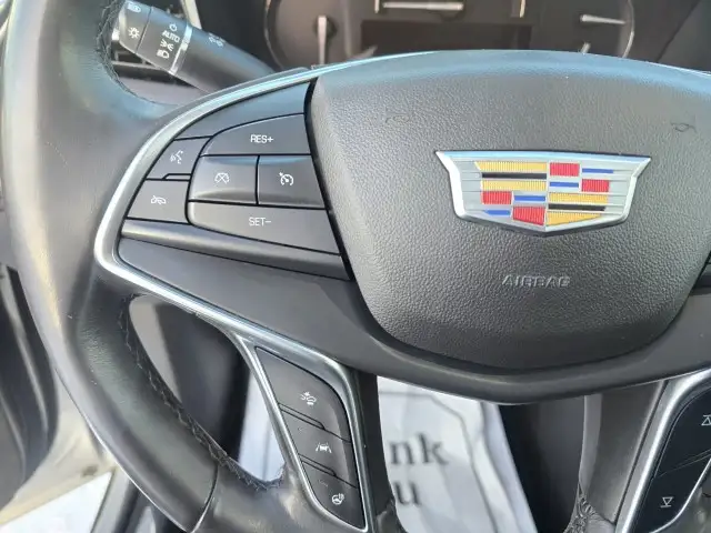 2018 Cadillac XT5 AWD - LUXURY 3.6 V6 SUV! LEATHER! SUNROOF! - Photo 14