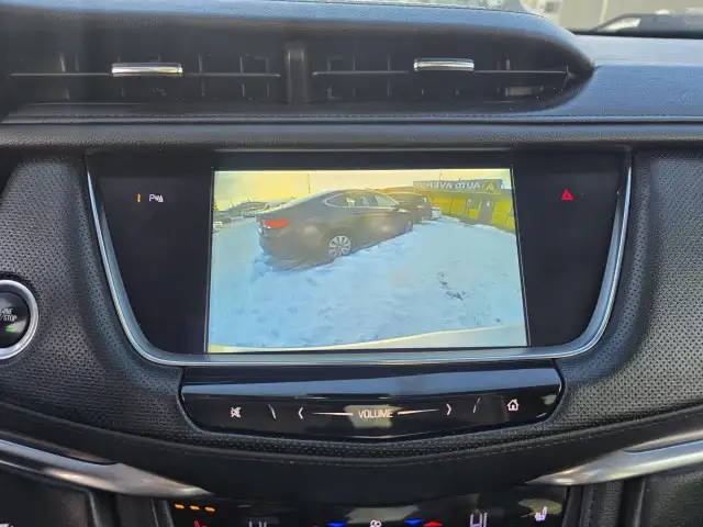 2018 Cadillac XT5 AWD - LUXURY 3.6 V6 SUV! LEATHER! SUNROOF! - Photo 16