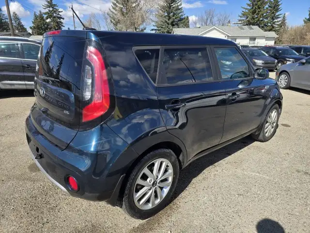 2017 Kia Soul EX - PREMIUM AUDIO SYSTEM - Photo 5