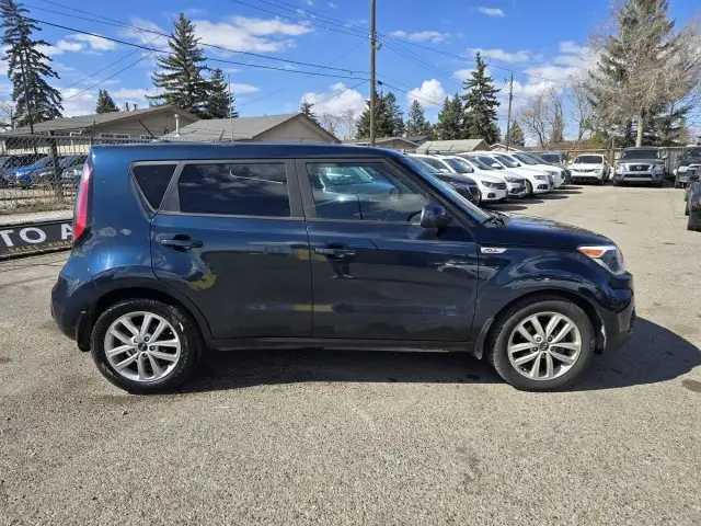 2017 Kia Soul EX - PREMIUM AUDIO SYSTEM - Photo 6